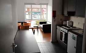 2 Bedroom, 2 Bathroom Apartment