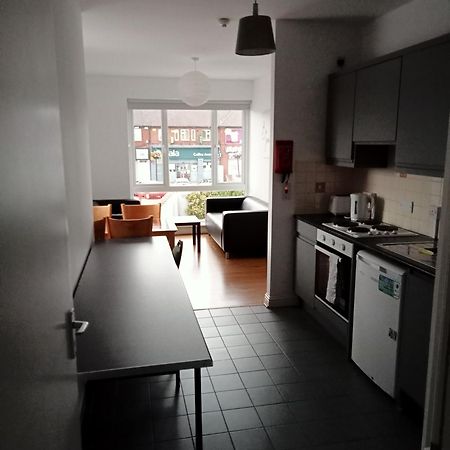 2 Bedroom, 2 Bathroom Apartment Dublino Esterno foto