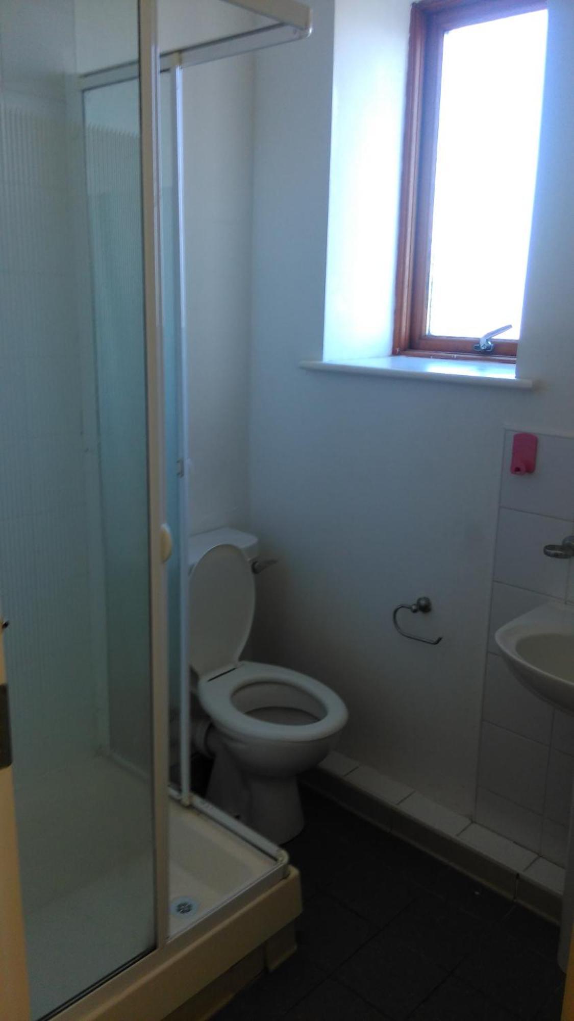 2 Bedroom, 2 Bathroom Apartment Dublino Esterno foto