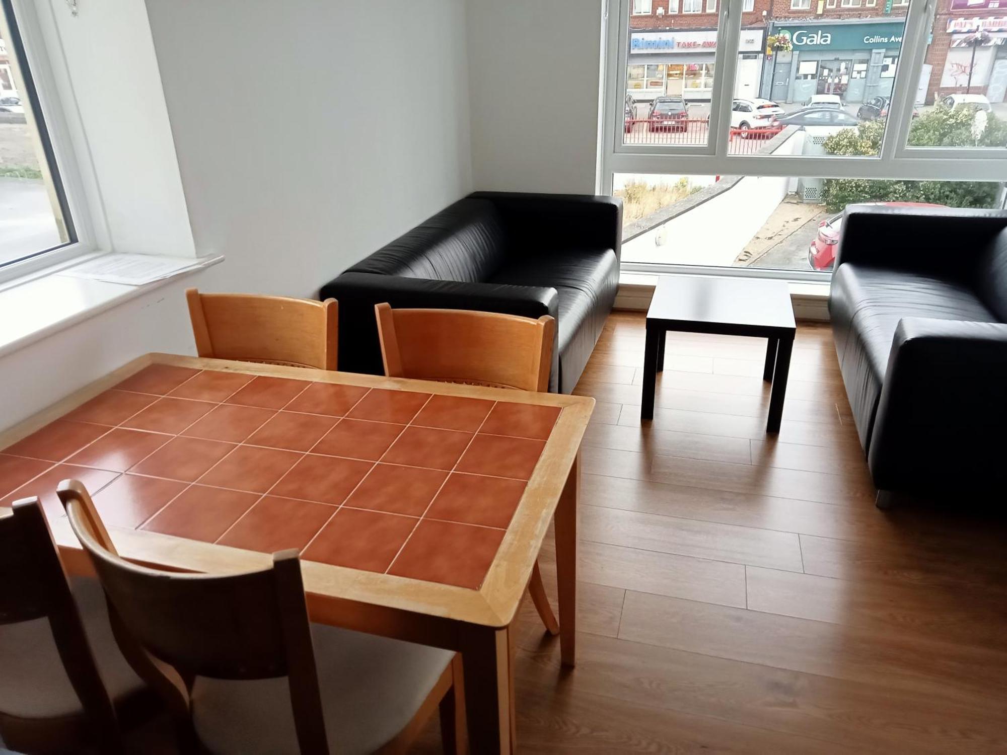 2 Bedroom, 2 Bathroom Apartment Dublino Esterno foto